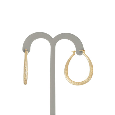 J00520-40-Ov Earrings in Branded Box