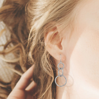 J00631 Earrings