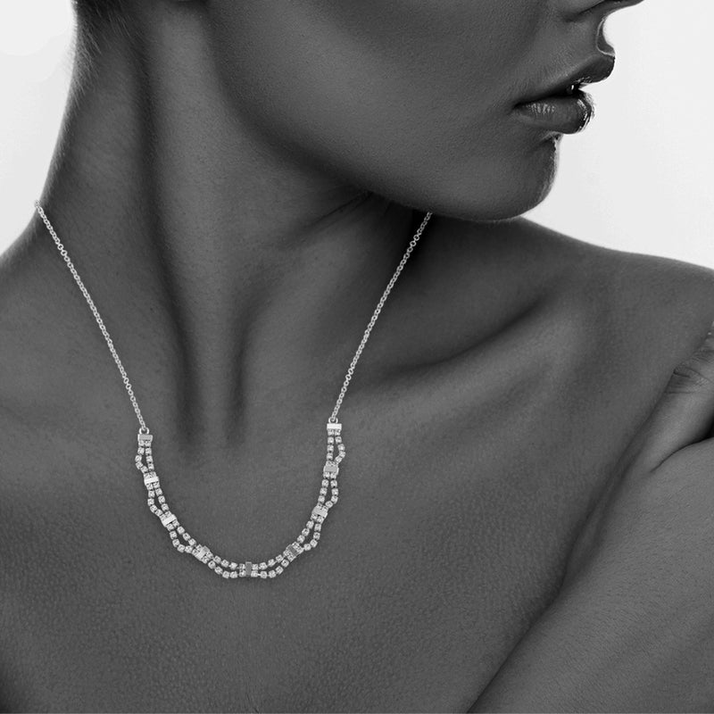 J05549/N2/W *** Necklace