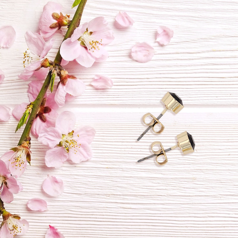 J05978/E/Y/5/JET Earrings