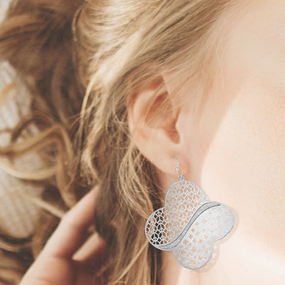 J06034/W Earrings