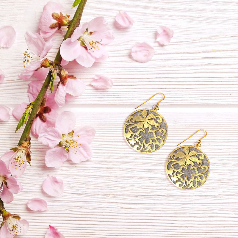 J06038/Y Earrings