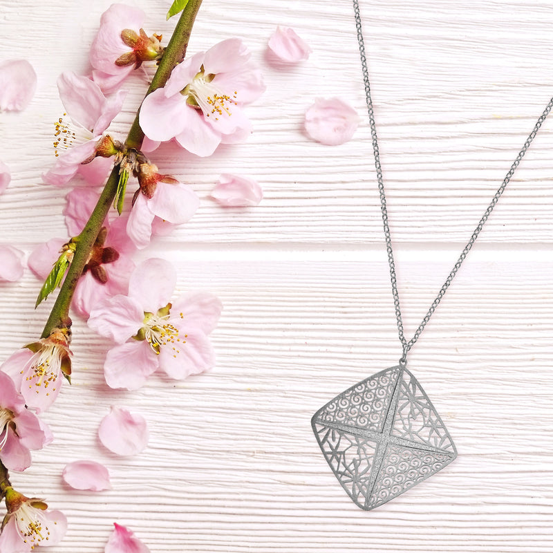 J06094/W Pendant
