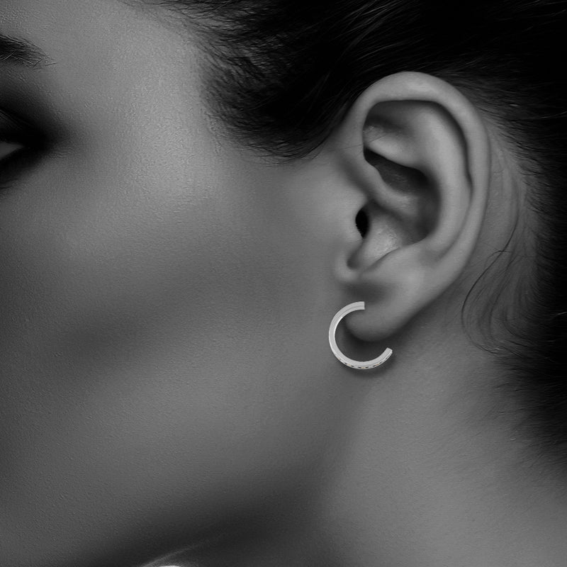 J07022/E/20/W/GS Earrings