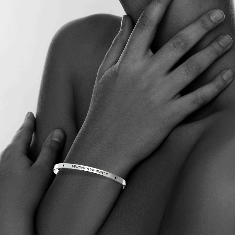 Y02001/Believe Bangle