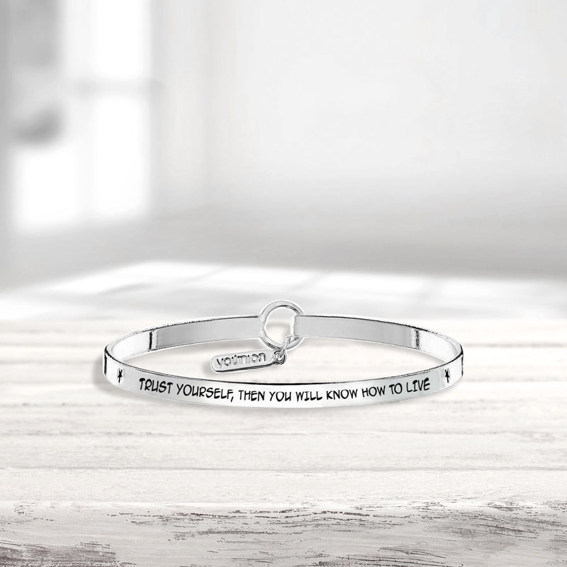 Y02001/Trust Bangle